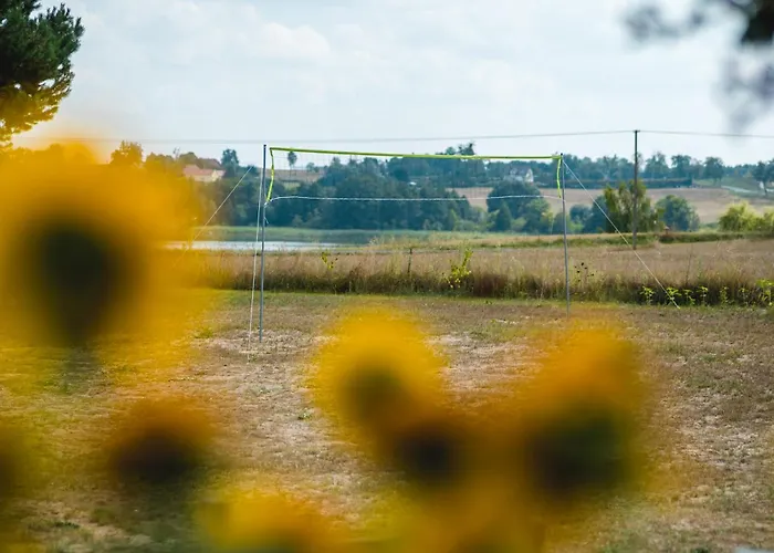 Kiton House * Skarlin